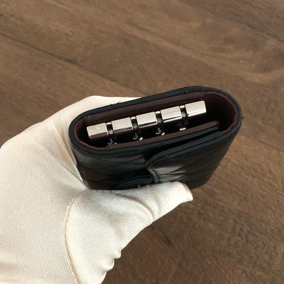 ❌SOLD❌ Chanel Black Lambskin 4 Ring Key holder - Picture 7 of 9